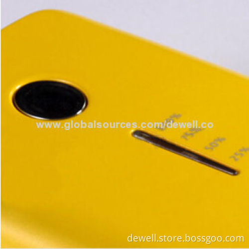 High-quality 2,400/4,000mAh LED lights power display portable emergency mobile phone chargers